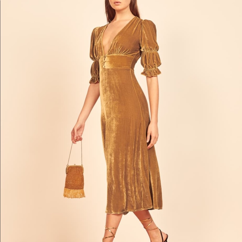 NWT Reformation Maura Dress Sz 2 Reyes Velvet Midi